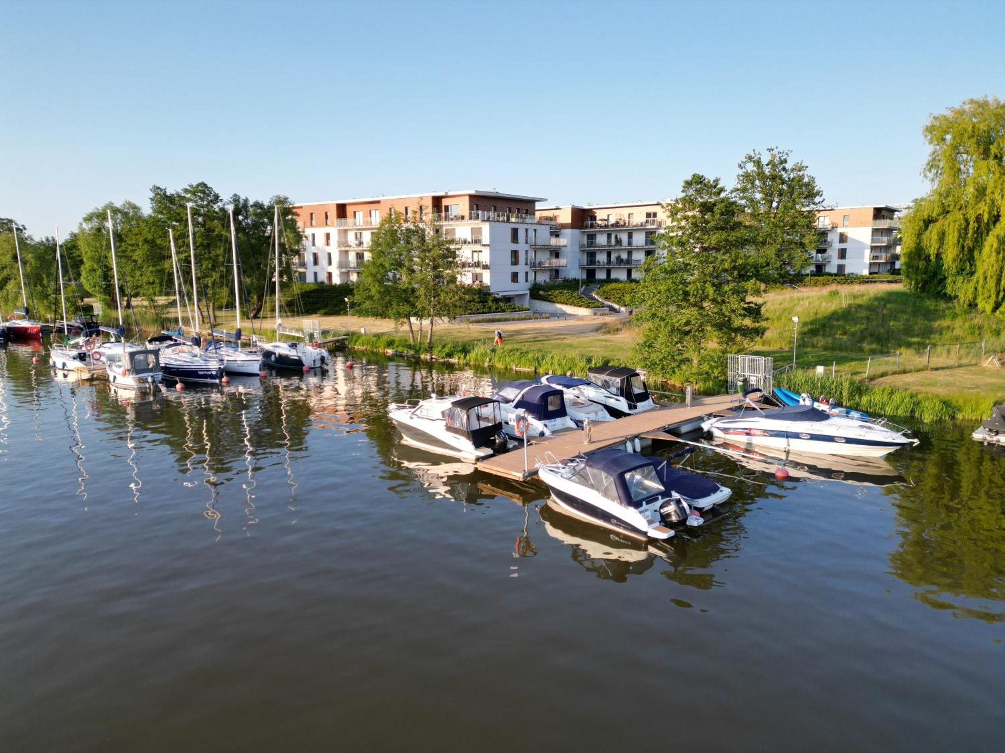 Marina Apartment - Przy Jeziorze, Taras, Tv55" Z Netflix I Prime, Parking Ілава Екстер'єр фото